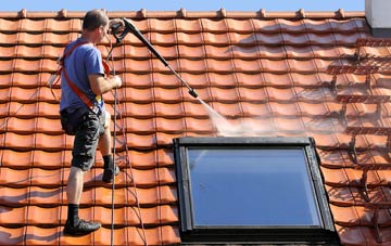 roof cleaning Hollins Lane